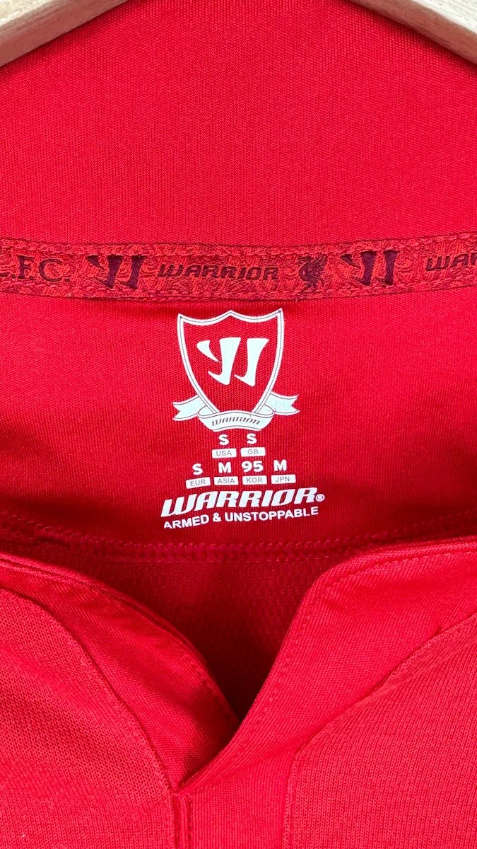 2012/13 Liverpool Domicile - Suarez 7 (S) - Iconic Football Shop