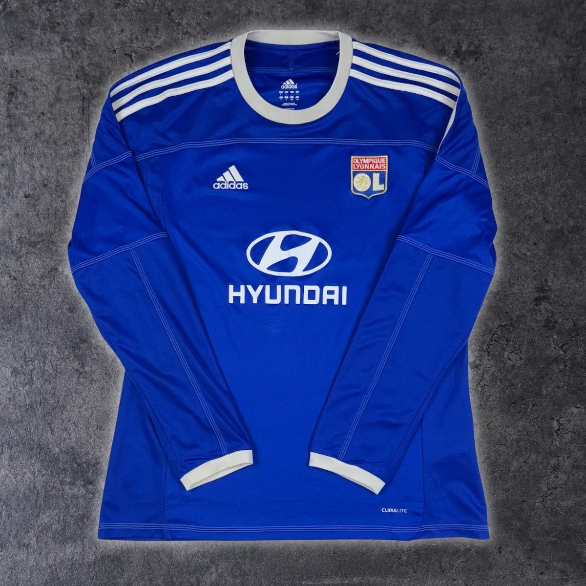2012/13 Lyon Goal Keeper (L) - Iconic Football Shop