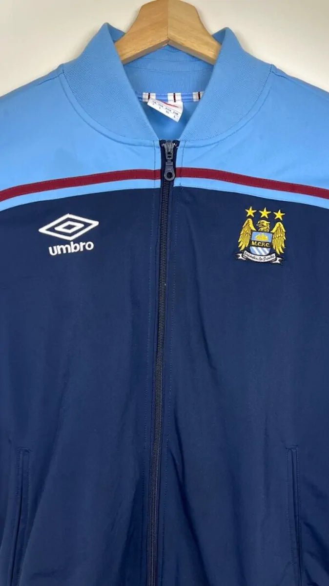 2012/13 Manchester City Veste - Kompany 4 (L) - Iconic Football Shop