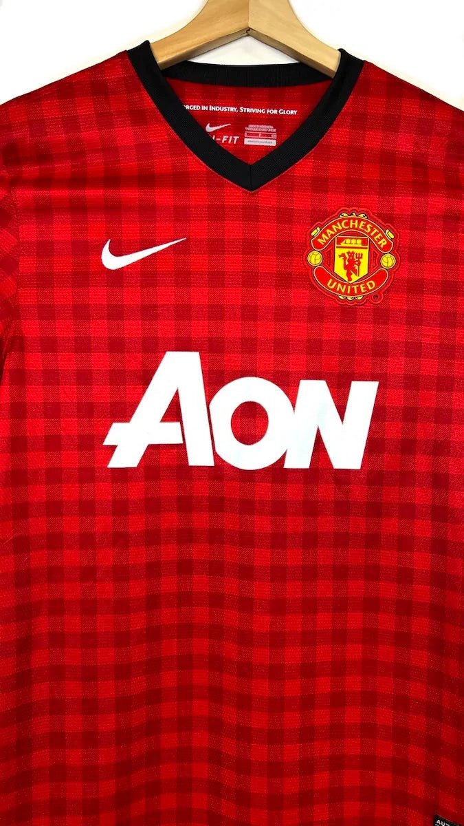 2012/13 Manchester United Domicile - Giggs 11 (S) - Iconic Football Shop