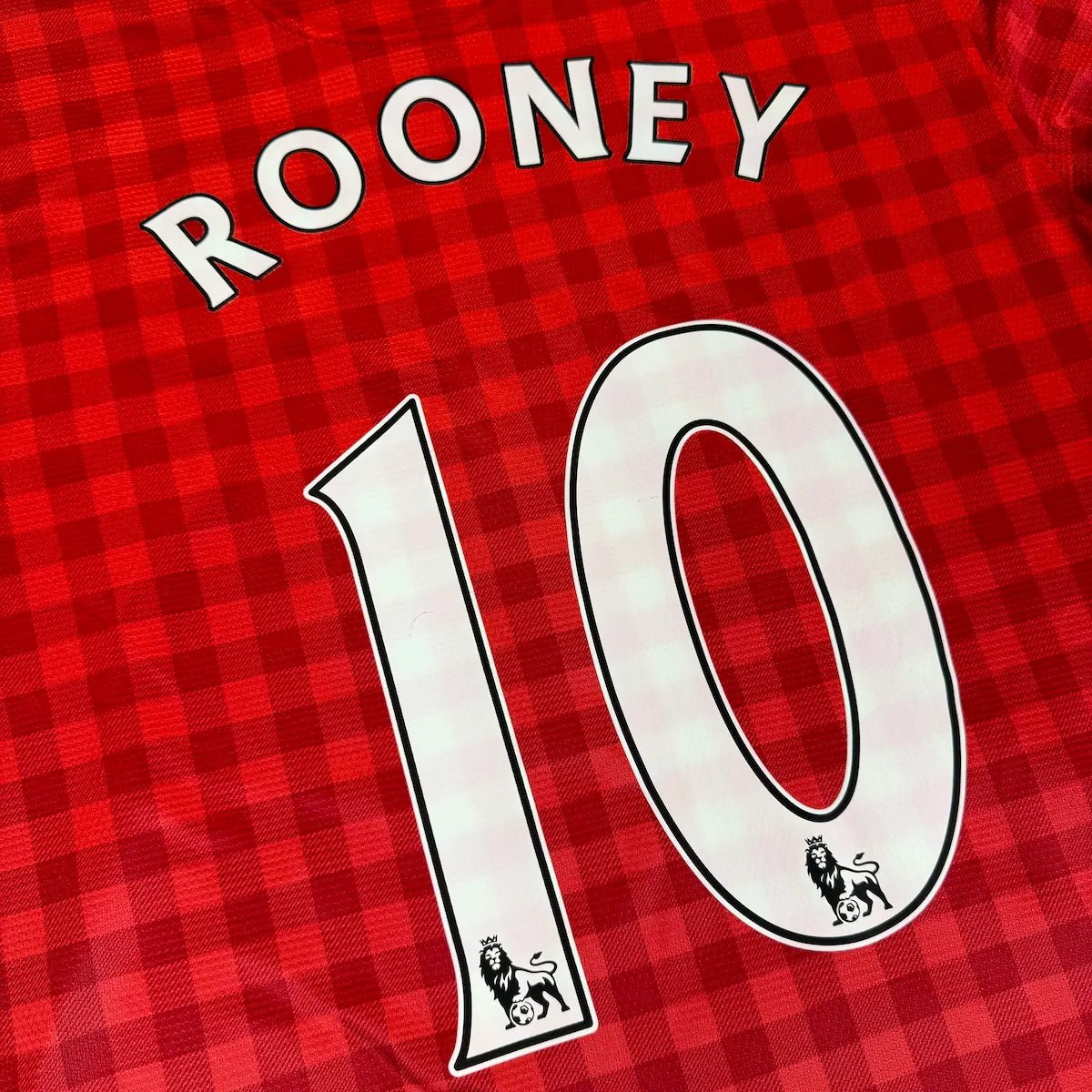 2012/13 Manchester United Domicile - Rooney 10 (M) - Iconic Football Shop