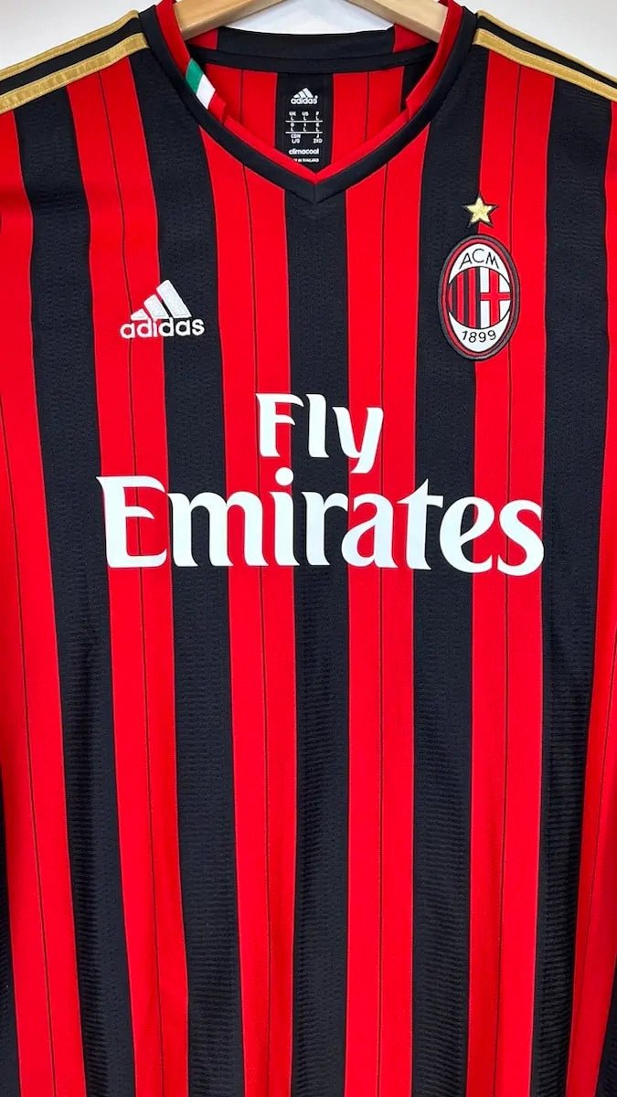 2013/14 AC Milan Domicile - Kaká 22 (L) - Iconic Football Shop
