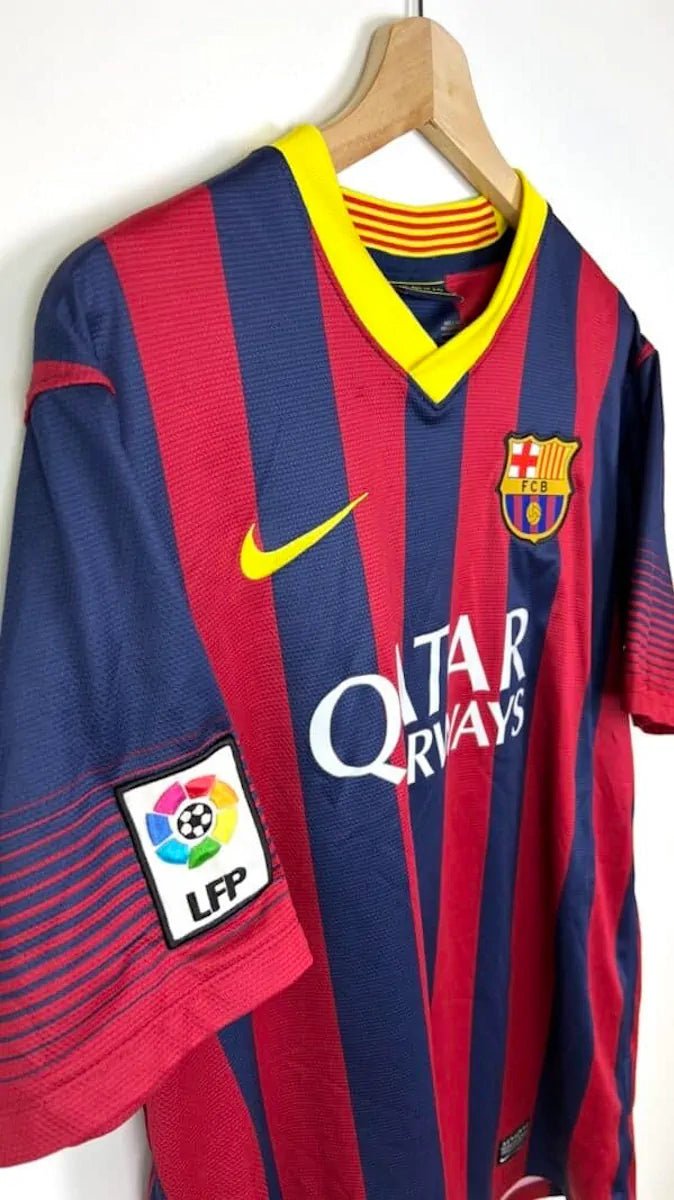 2013/14 Barcelone Domicile - Dani Alves 2 (L) - Iconic Football Shop