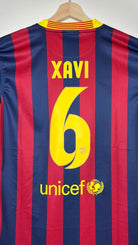 2013/14 Barcelone Domicile - Xavi 6 (L) - Iconic Football Shop