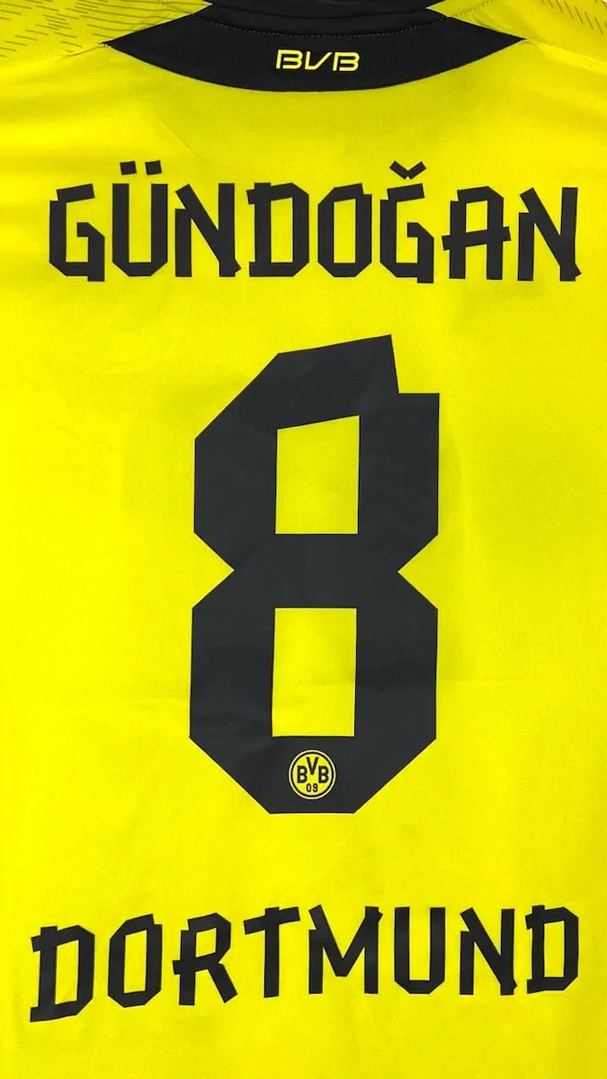 2013/14 Dortmund Domicile - Gündoğan 8 (L) - Iconic Football Shop