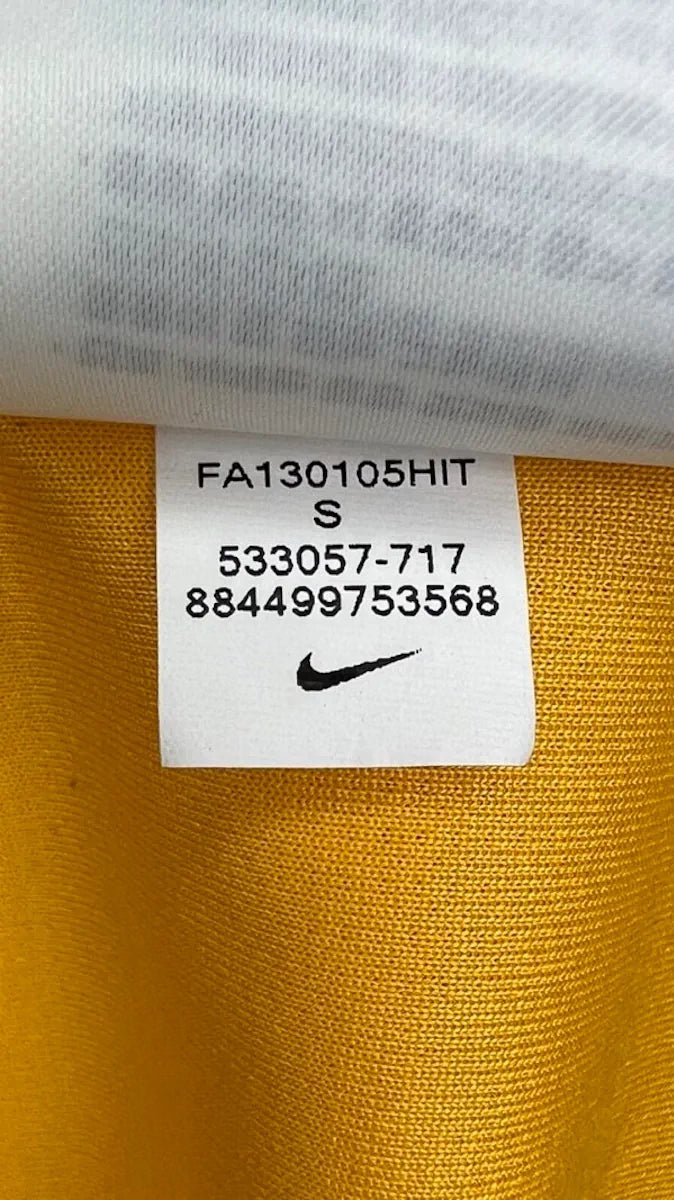 2013/14 Juventus Extérieur (S) - Iconic Football Shop