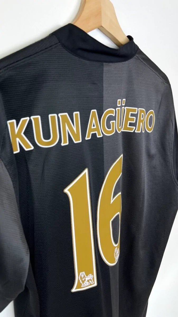 2013/14 Manchester City Extérieur - Kun Agüero 16 (L) - Iconic Football Shop