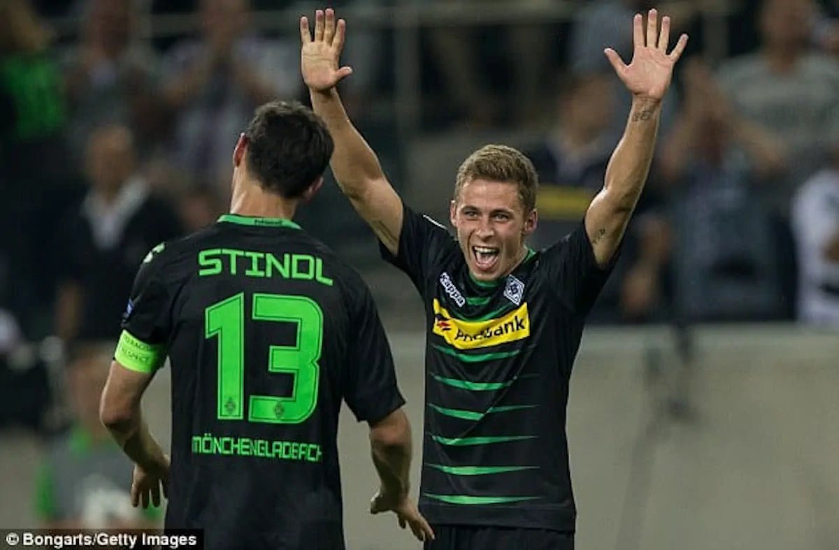 2013/14 Mönchengladbach Third - Hazard 26 (XL) - Iconic Football Shop