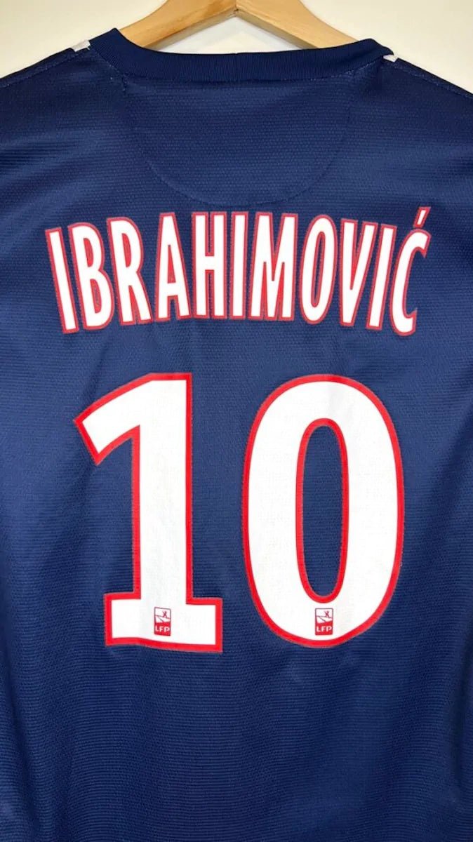 2013/14 PSG Domicile - Ibrahimović 10 (S) - Iconic Football Shop