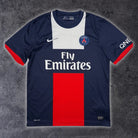 2013/14 PSG Domicile (L) - Iconic Football Shop