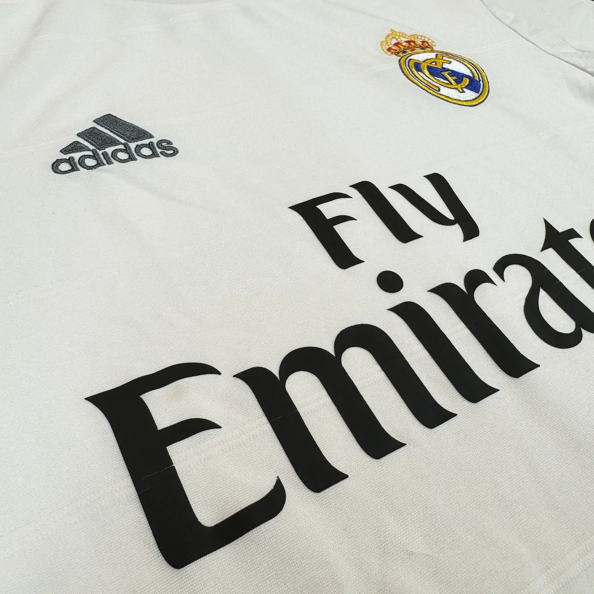 2013/14 Real Madrid Domicile (S) - Iconic Football Shop