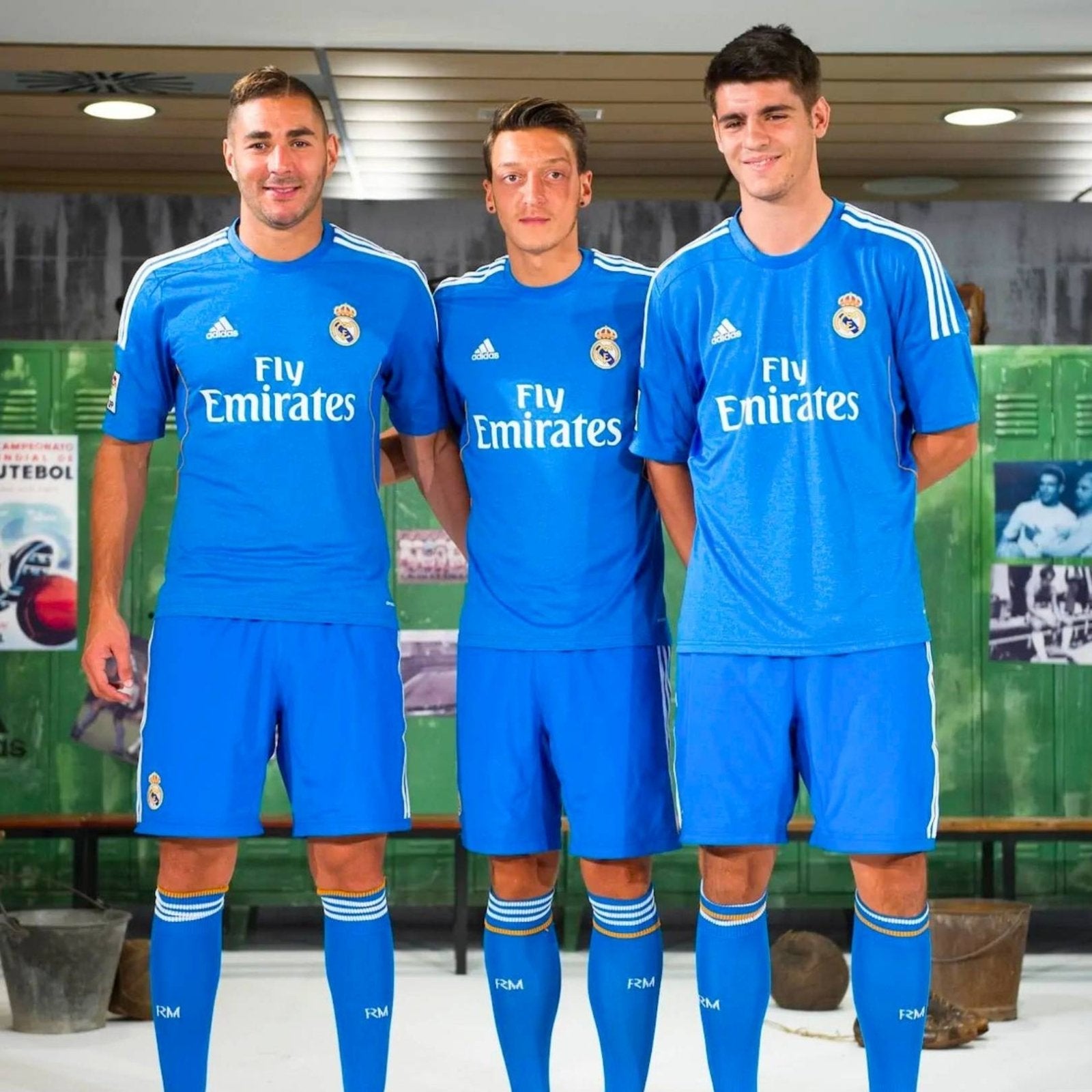 2013/14 Real Madrid Extérieur (XL) - Iconic Football Shop