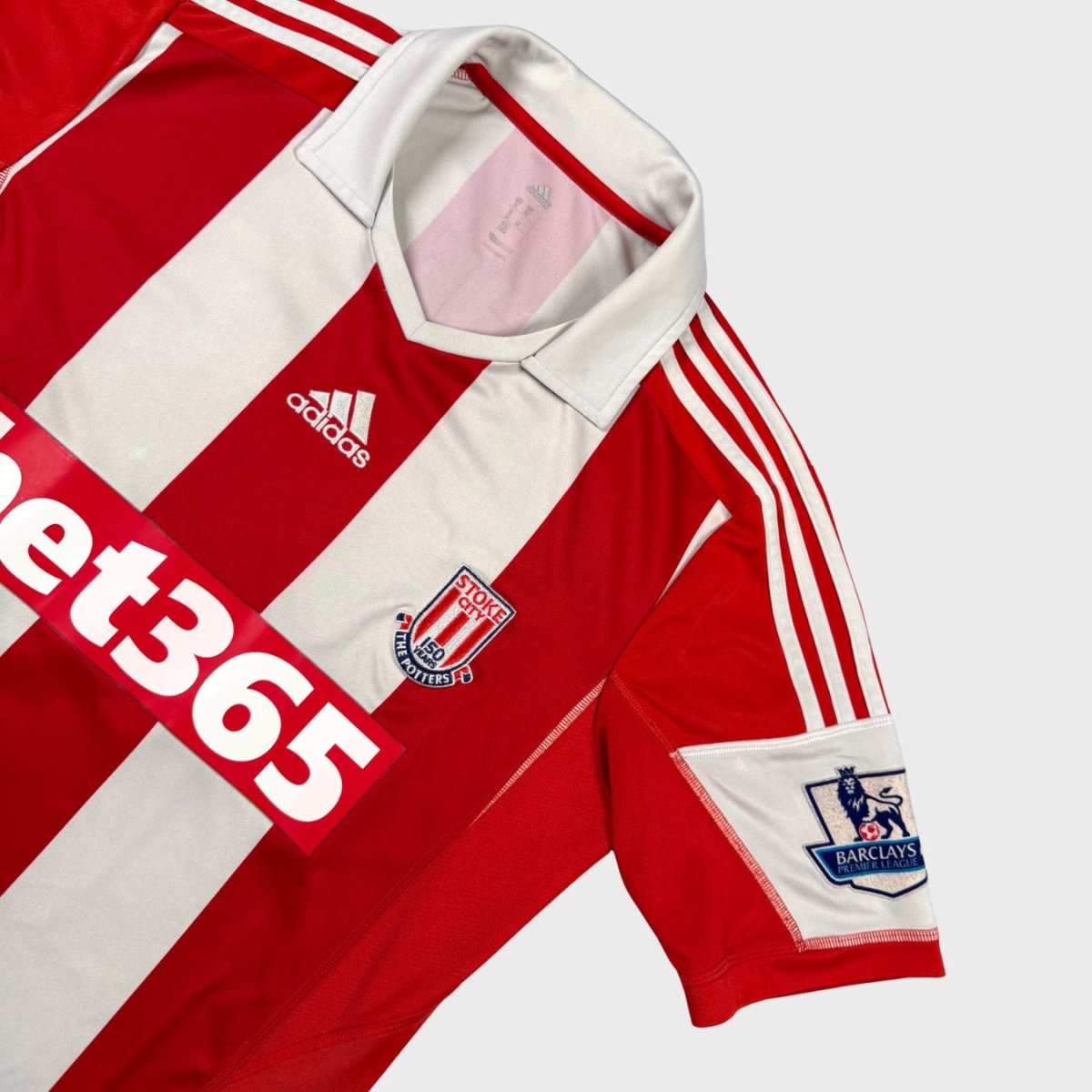 2013/14 Stoke City Domicile - Shea 11 *150 ANS* (M) - Iconic Football Shop