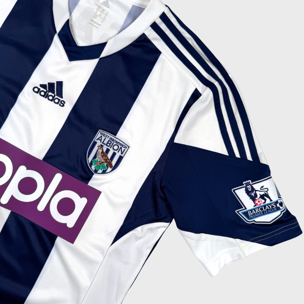 2013/14 West Bromwich Domicile - Lugano 14 (M) - Iconic Football Shop