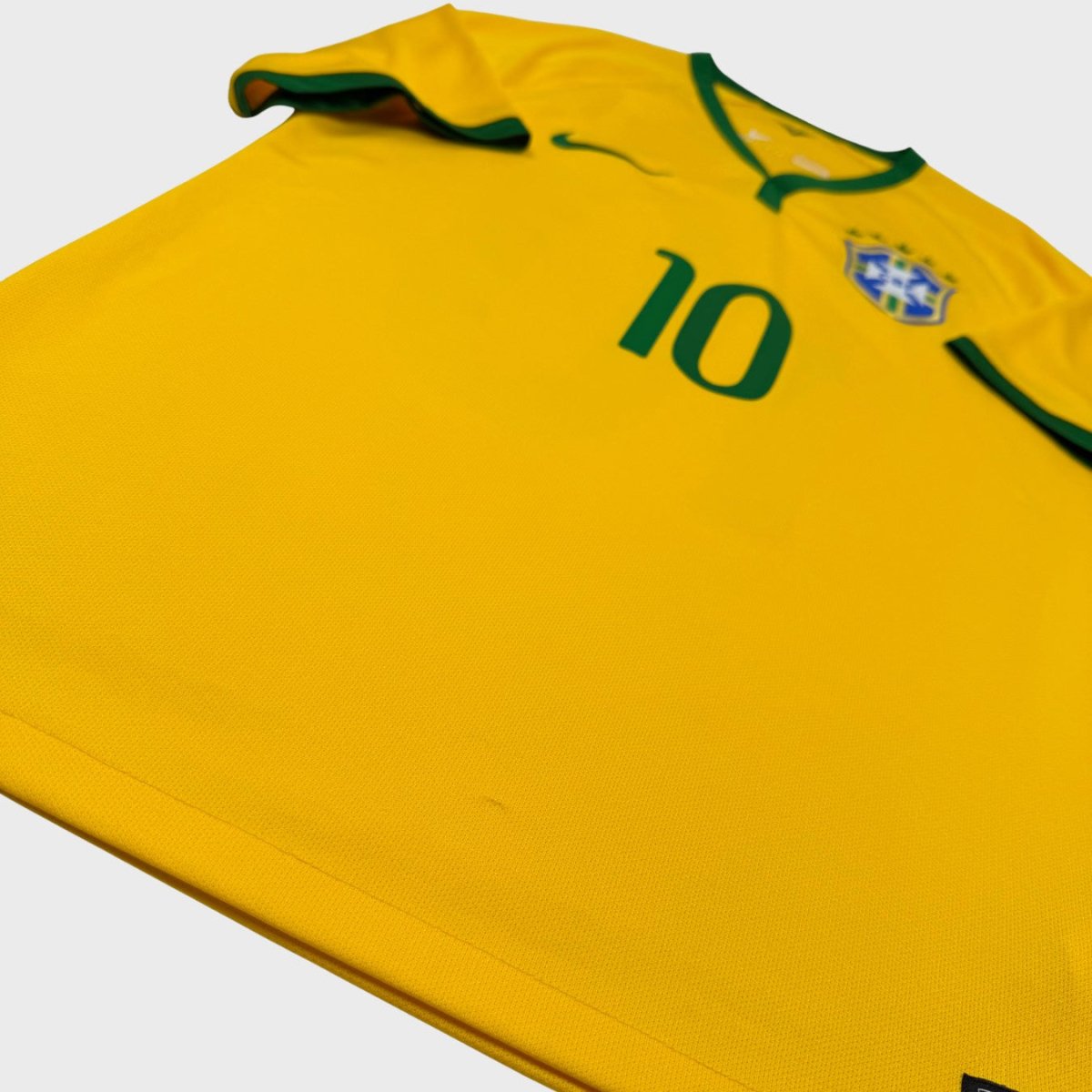 2014/15 Brésil Domicile - Neymar Jr 10 (S) - Iconic Football Shop