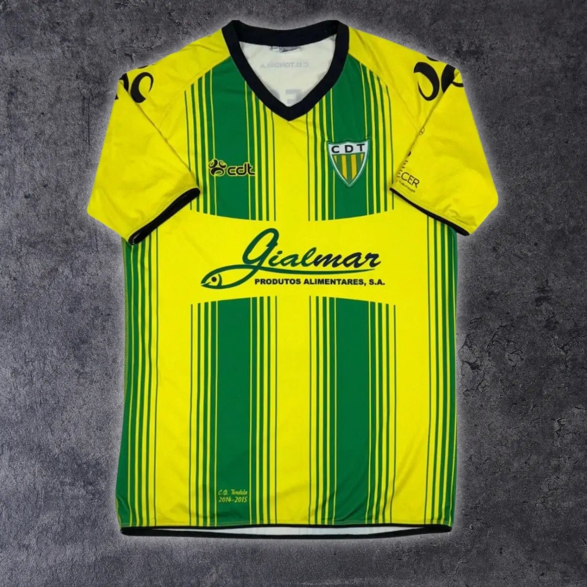 2014/15 CD Tondela Domicile (2XL) - Iconic Football Shop