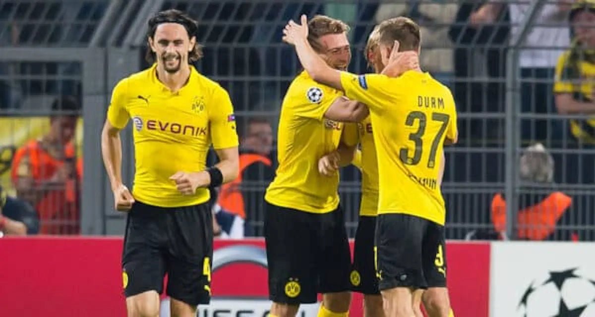 2014/15 Dortmund Domicile *CHAMPIONS LEAGUE* (M) - Iconic Football Shop
