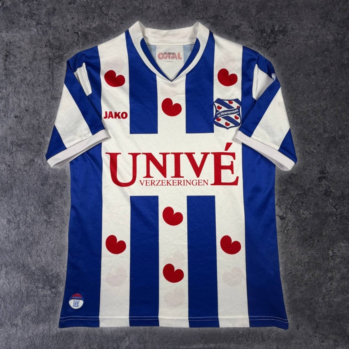 2014/15 Heerenveen Domicile (M) - Iconic Football Shop