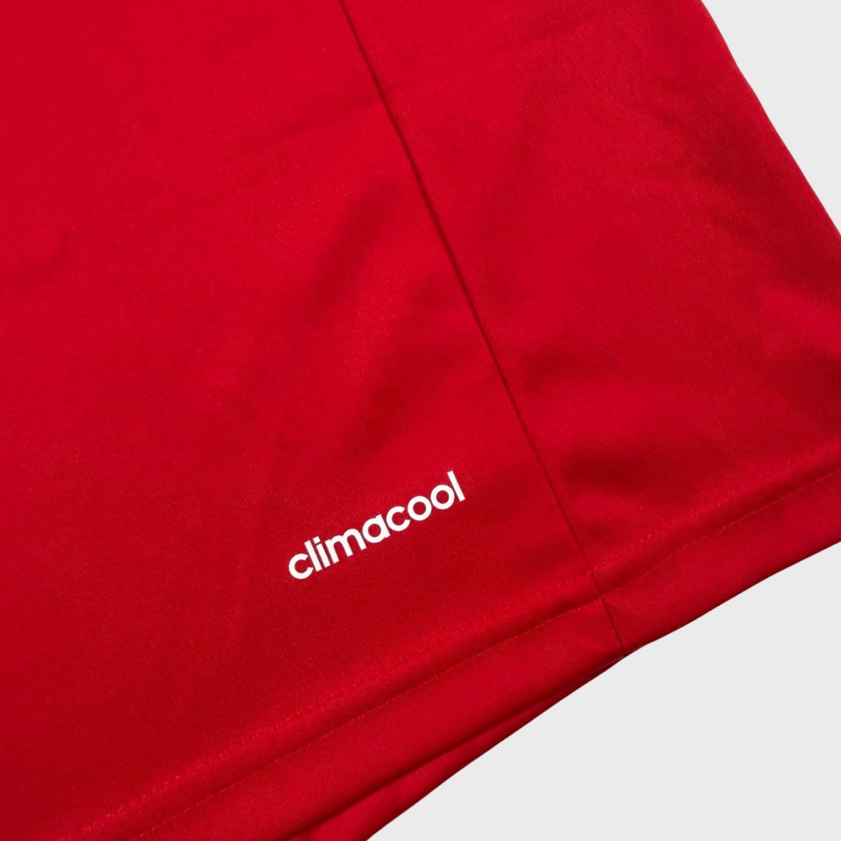 2014/15 Luxembourg Domicile (L) - Iconic Football Shop
