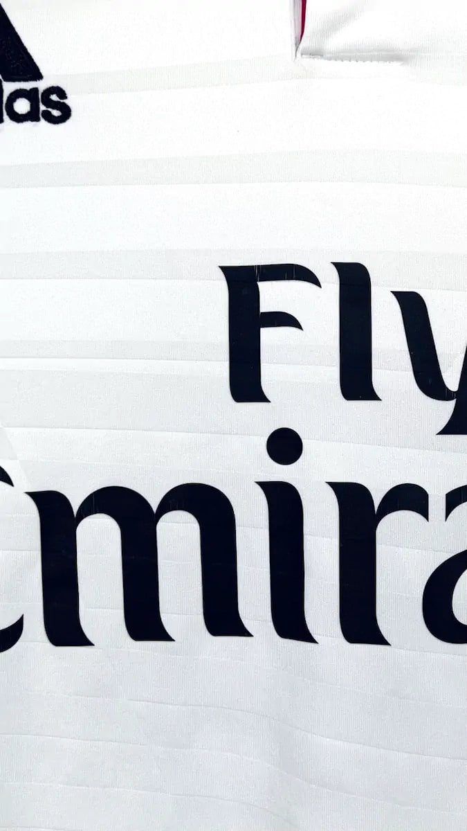 2014/15 Real Madrid Domicile - Benzema 9 (M) - Iconic Football Shop