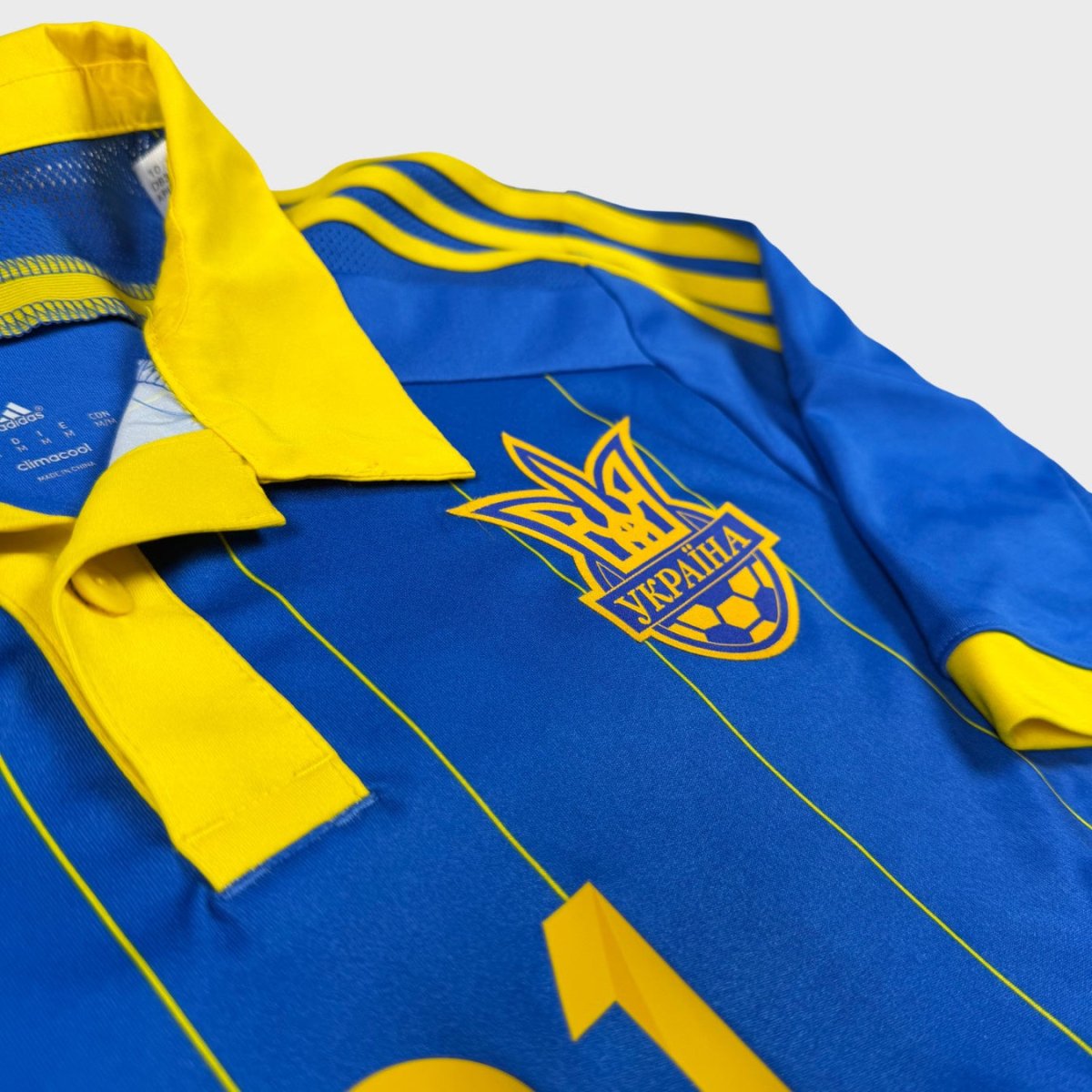 2014/15 Ukraine Domicile - 21 (M) - Iconic Football Shop