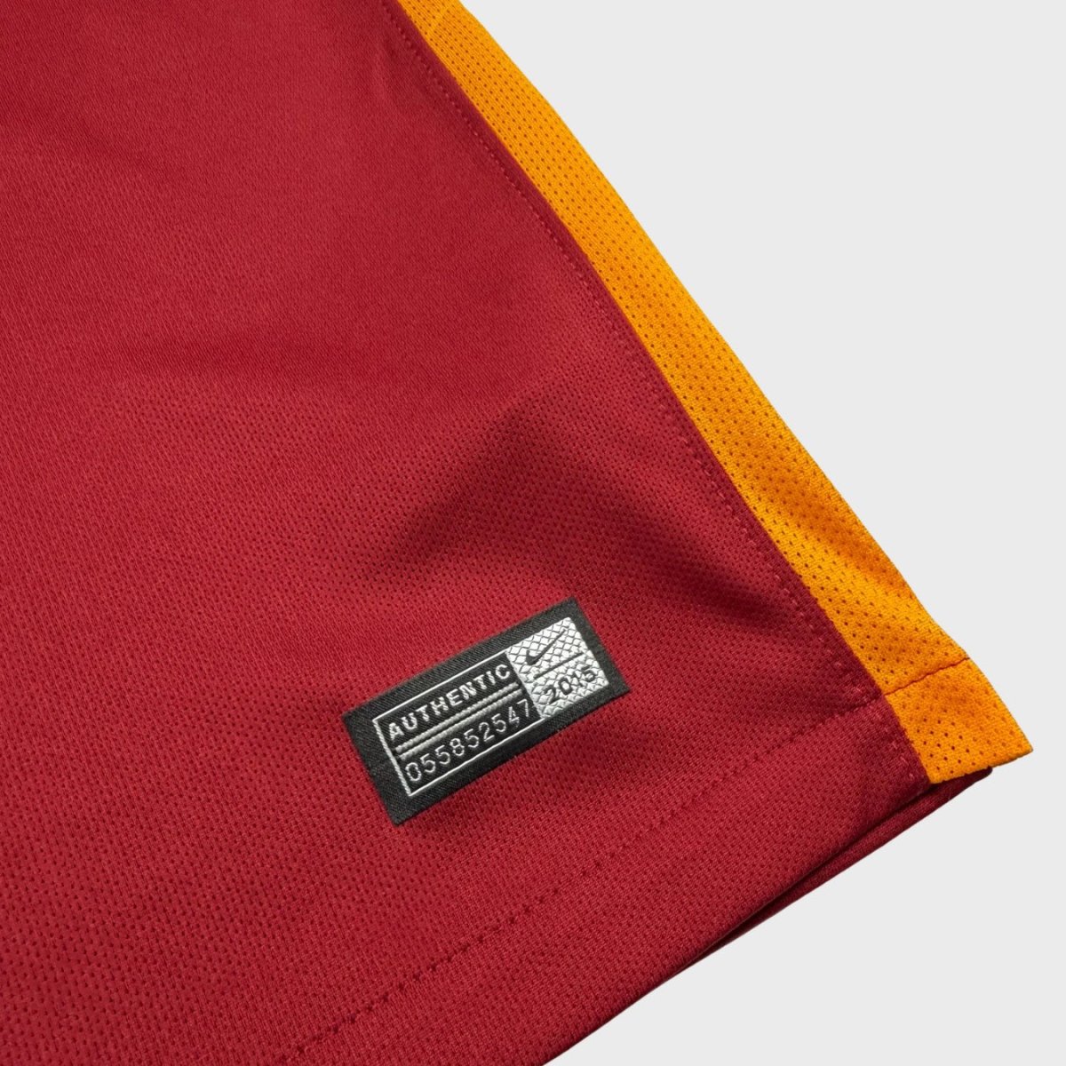 2015/16 AS Roma Domicile - Dzeko 9 (L) - Iconic Football Shop