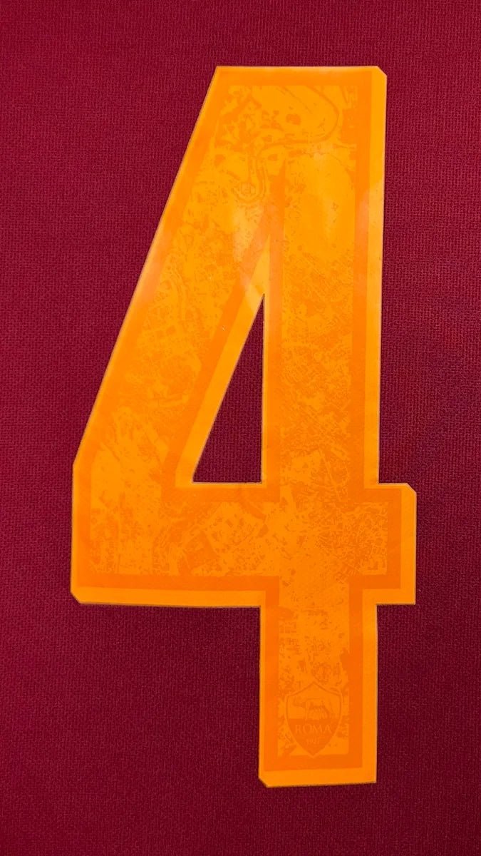 2015/16 AS Roma Domicile - Nainggolan 4 (L) - Iconic Football Shop