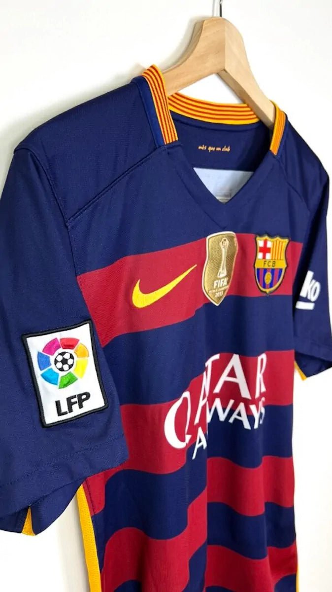 2015/16 Barcelone Domicile - Suárez 9 (S) - Iconic Football Shop