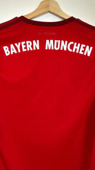 2015/16 Bayern Munich Domicile (L) - Iconic Football Shop