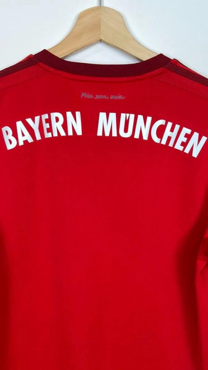 2015/16 Bayern Munich Domicile (M) - Iconic Football Shop
