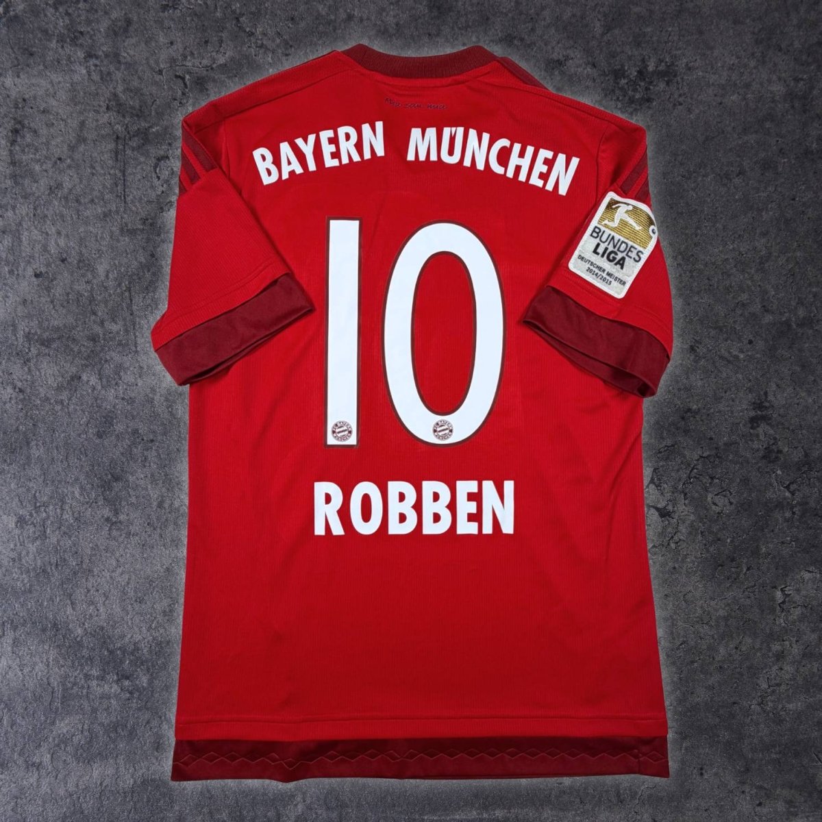 2015/16 Bayern Munich Domicile - Robben 10 (S) - Iconic Football Shop