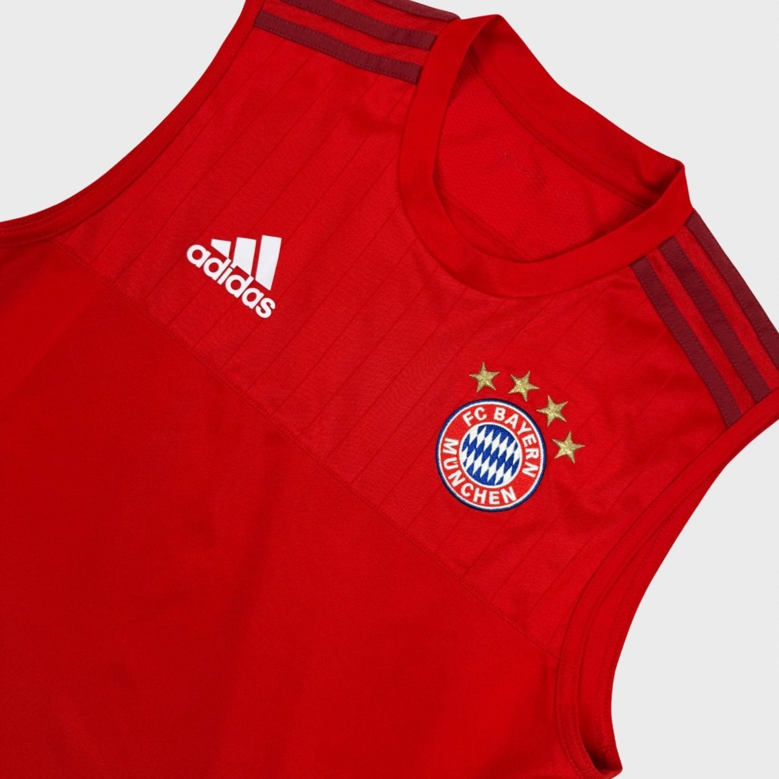 2015/16 Bayern Munich Entraînement (S) - Iconic Football Shop