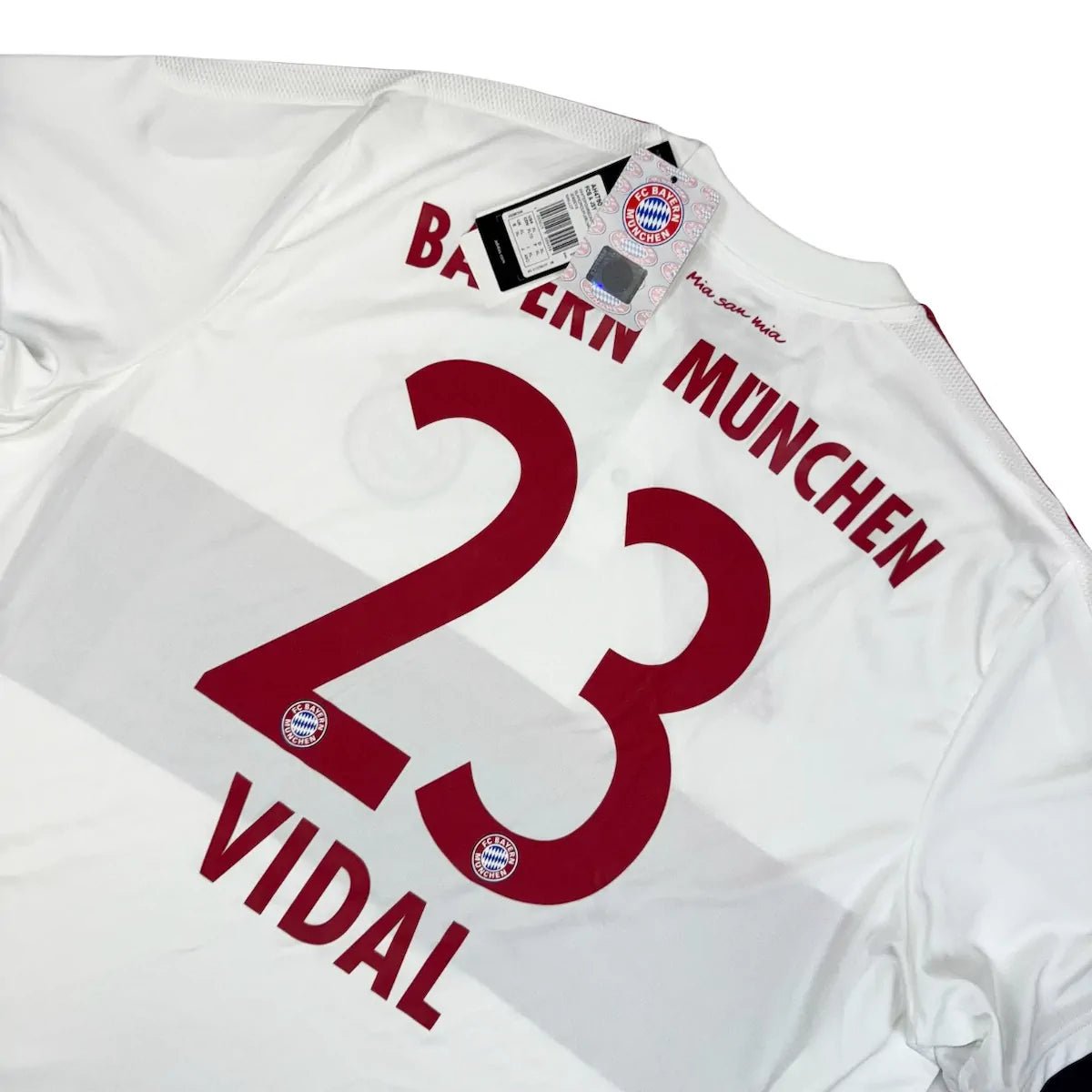 2015/16 Bayern Munich Extérieur - Vidal 23 (XL) - Iconic Football Shop