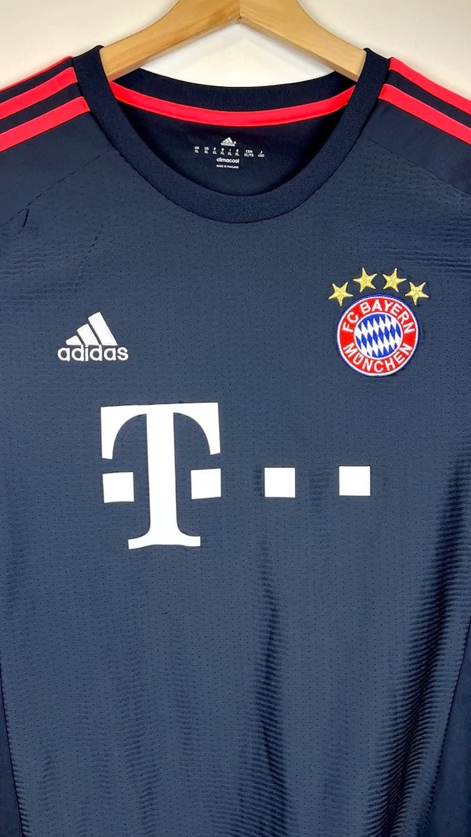 2015/16 Bayern Munich Third - Thiago 6 (XL) - Iconic Football Shop