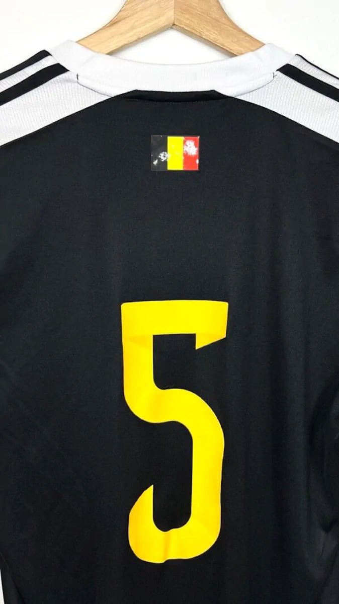 2015/16 Belgique Extérieur - 5 (M) - Iconic Football Shop