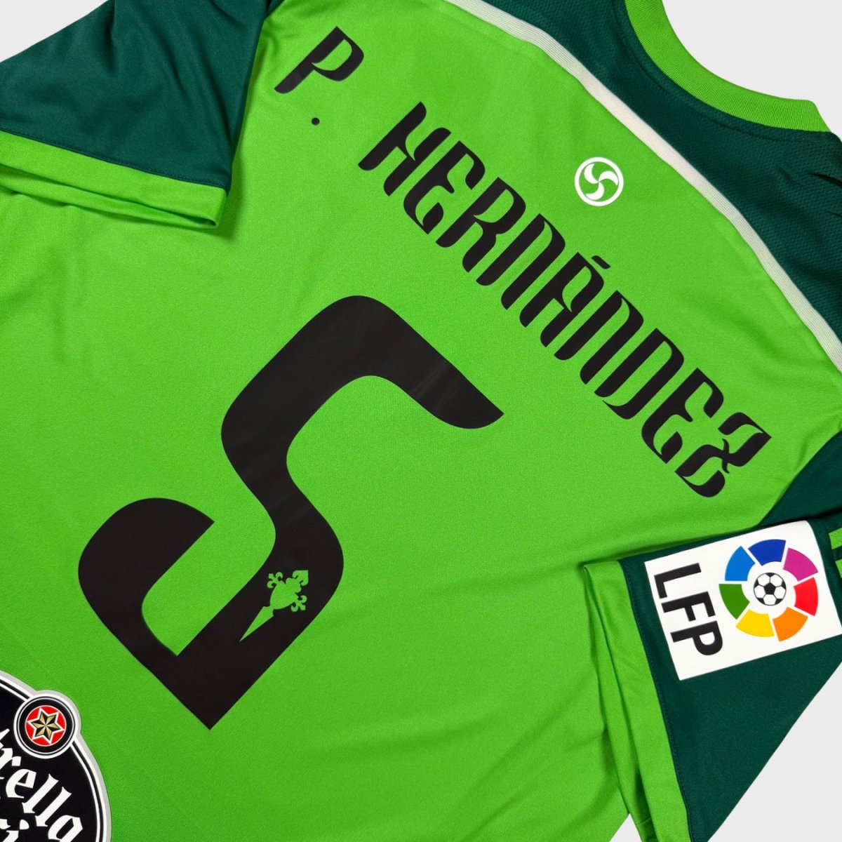 2015/16 Celta Vigo Third - P. Hernandez 5 (L) - Iconic Football Shop