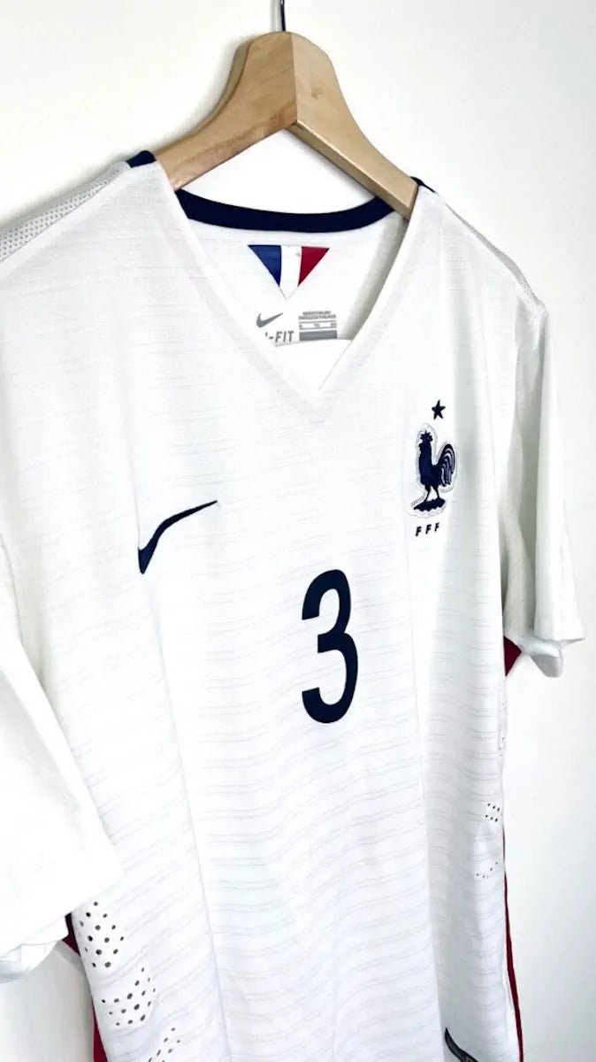 2015/16 France Extérieur - Evra 3 *PRO* (XL) - Iconic Football Shop