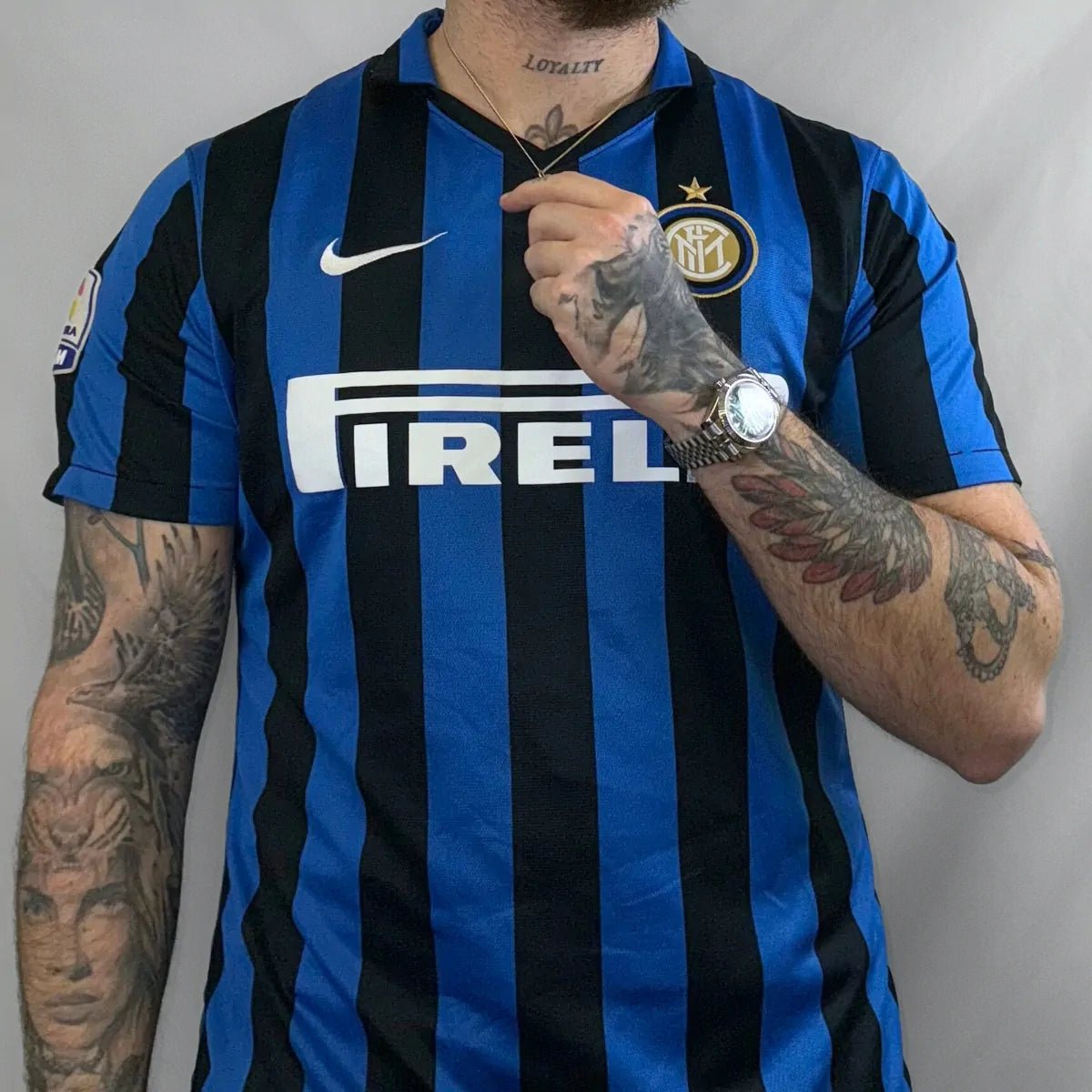 2015/16 Inter Milan Domicile - Correia 8 *PORTÉ* (XL) - Iconic Football Shop