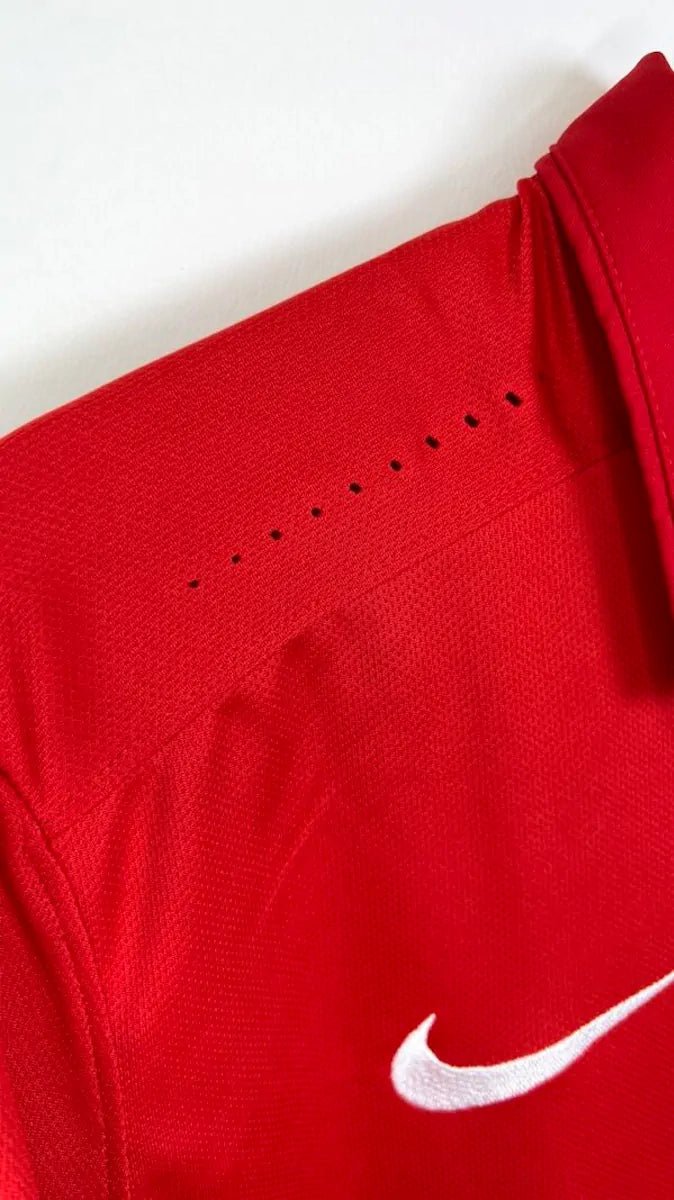 2015/16 Internacional Domicile *PRO* (L) - Iconic Football Shop