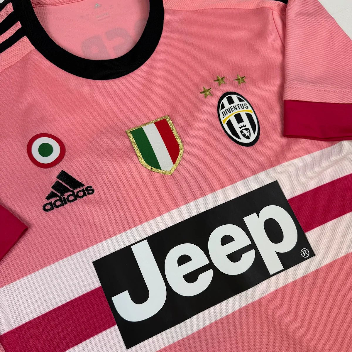 2015/16 Juventus Extérieur - Pogba 10 (L) - Iconic Football Shop