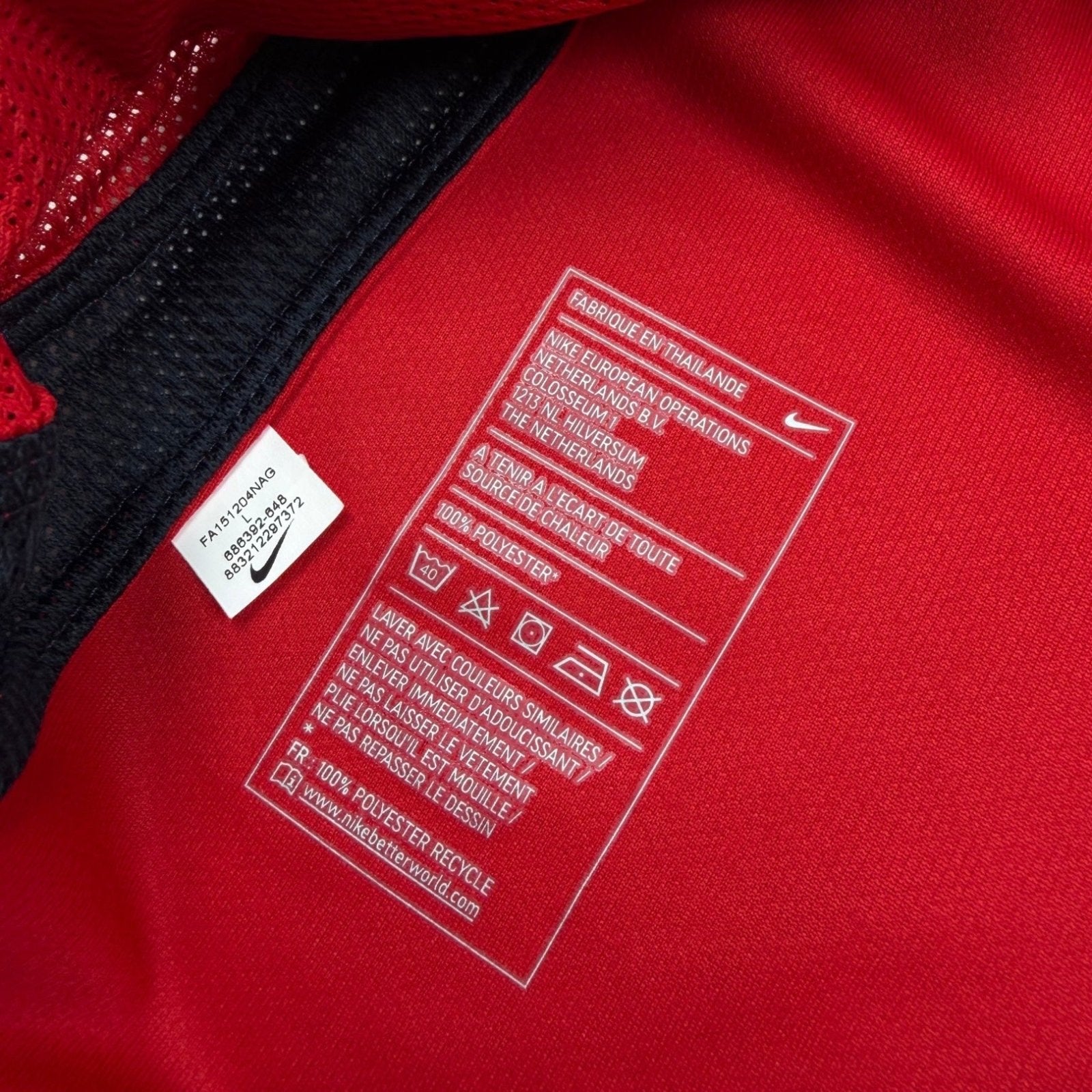 2015/16 Lille Domicile *STOCK PRO*(L) - Iconic Football Shop