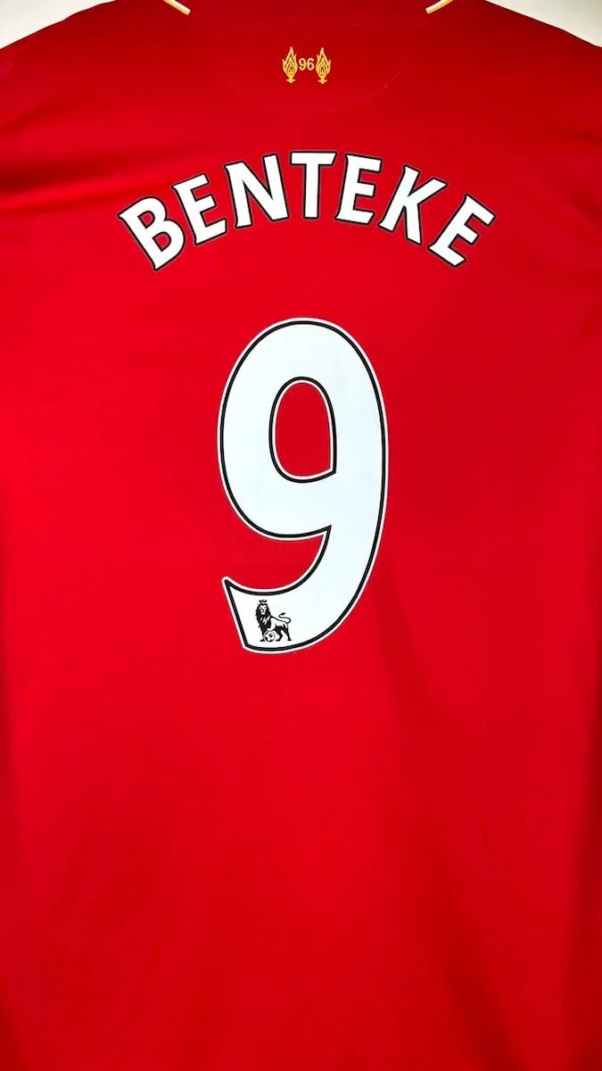 2015/16 Liverpool Domicile - Benteke 9 (L) - Iconic Football Shop