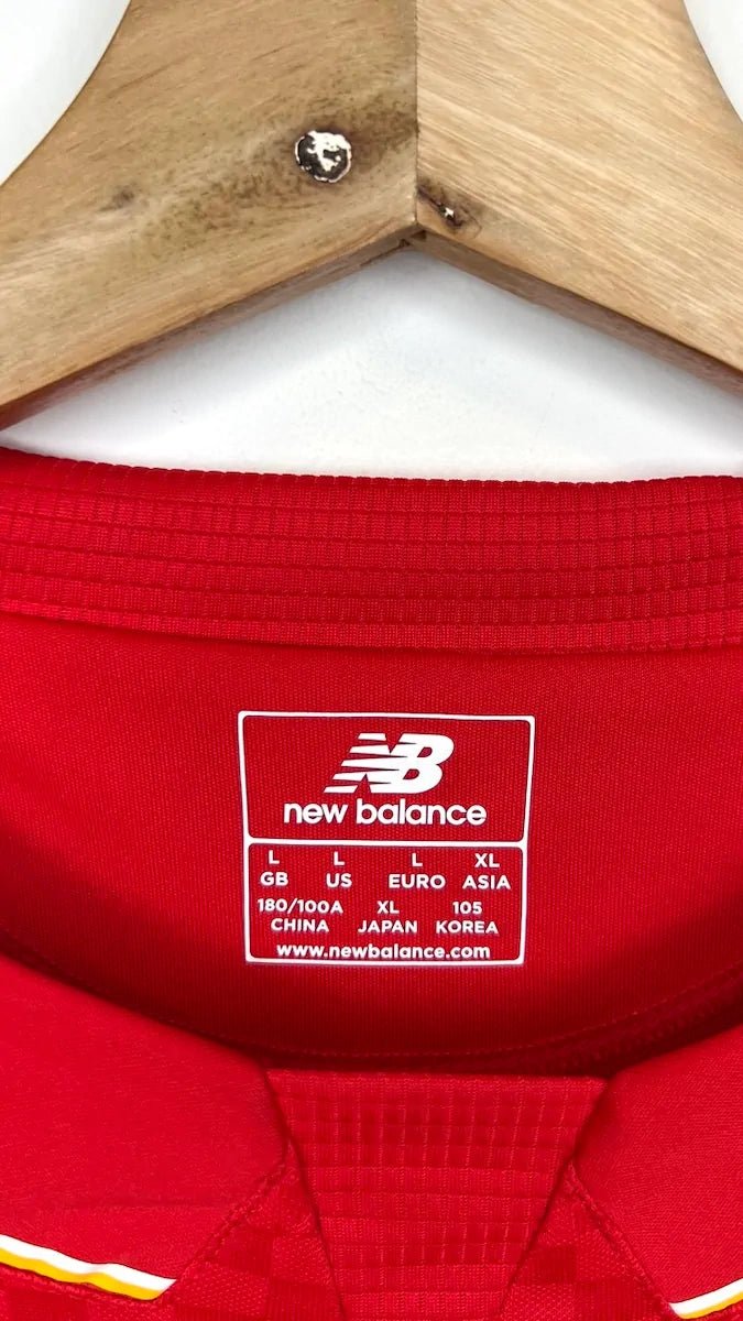 2015/16 Liverpool Domicile - Benteke 9 (L) - Iconic Football Shop