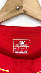 2015/16 Liverpool Domicile - Benteke 9 (L) - Iconic Football Shop