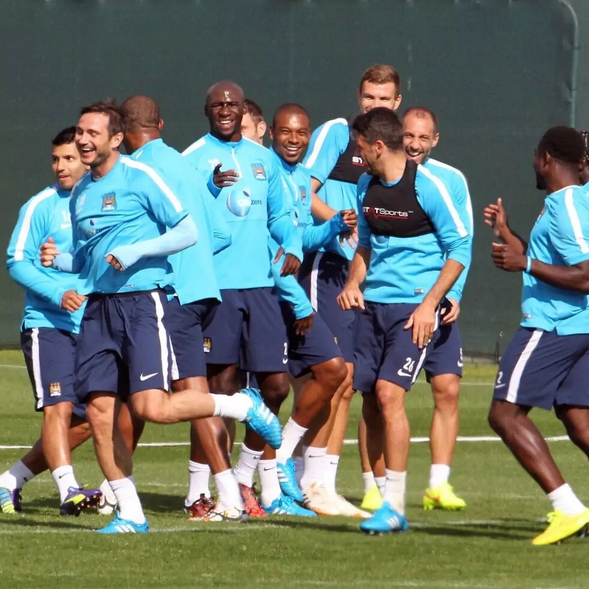 2015/16 Manchester City Entraînement (M) - Iconic Football Shop