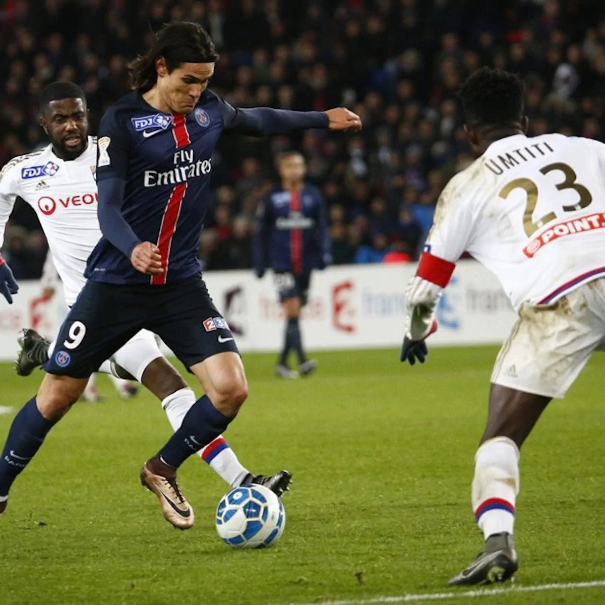 2015/16 PSG Domicile (S) - Iconic Football Shop