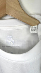 2015/16 Real Madrid Domicile - Kroos 8 (S) - Iconic Football Shop