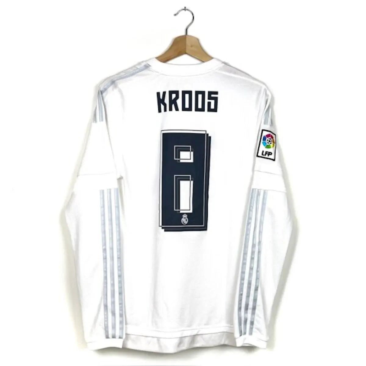 2015/16 Real Madrid Domicile - Kroos 8 (S) - Iconic Football Shop