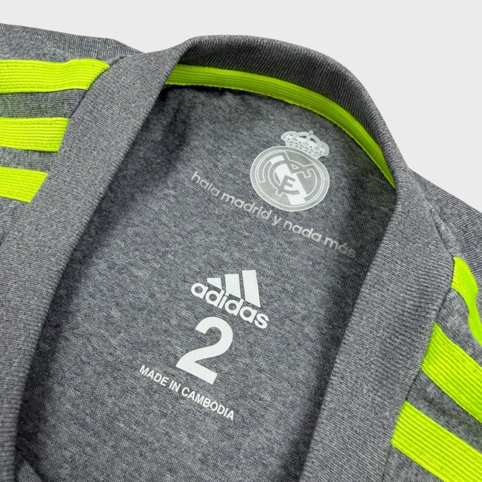 2015/16 Real Madrid Extérieur - Marcelo 12 *STOCK PRO* (S) - Iconic Football Shop