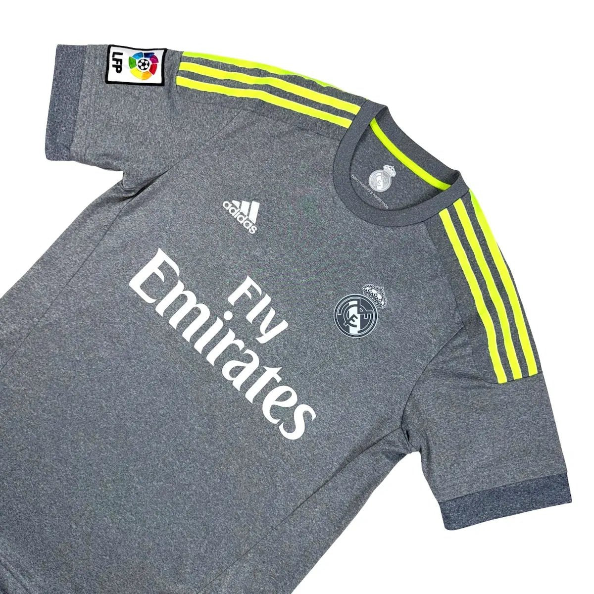 2015/16 Real Madrid Extérieur (S) - Iconic Football Shop
